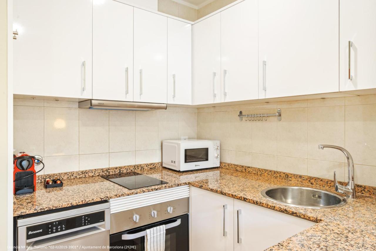 Flateli Pelayo 3 Apartman Barcelona Kültér fotó